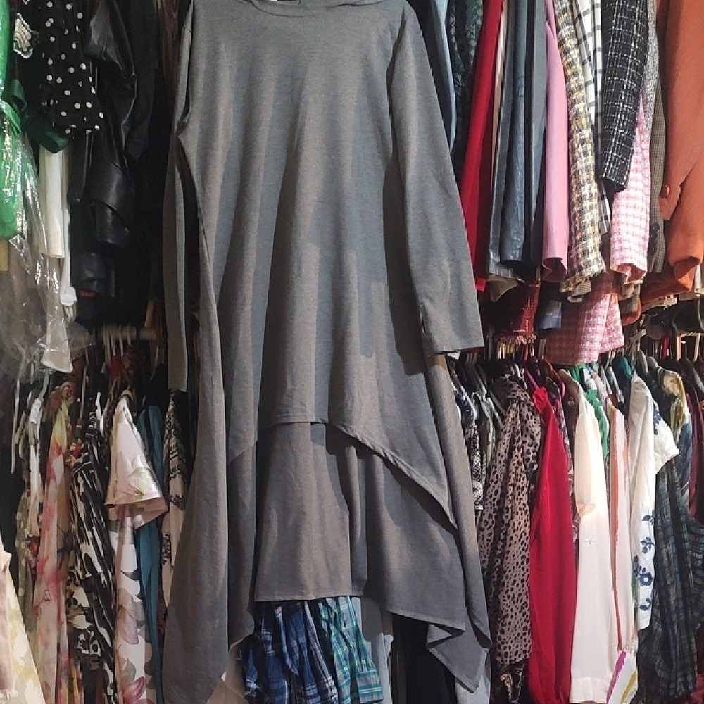 Long Hooded sweatshirt asymmetrical dress - Picture 1 of 4